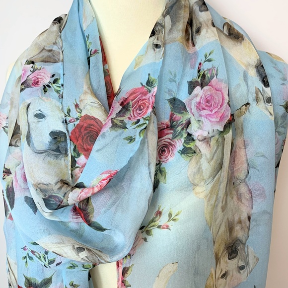 NWT $340 DOLCE /& GABBANA 100/% Silk Scarf Pink Roses Floral Print 70 cm x 200 cm